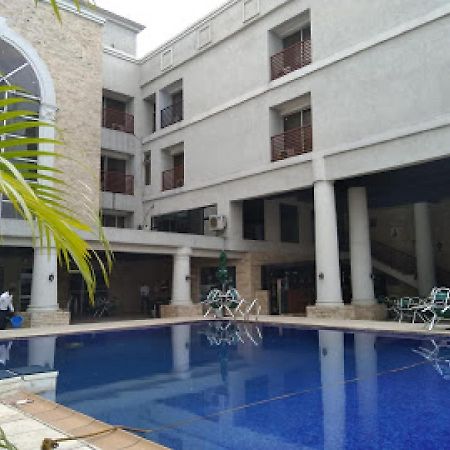 Room In Lodge - Full Moon Hotel Owerri Extérieur photo